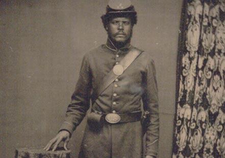 Photograph of unknown soldier in the 54th Massachusetts (GLC 03027) Photograph of unknown soldier in the 54th Massachusetts (GLC 03027)