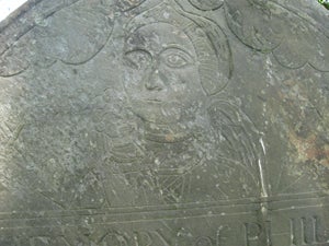 Detail of the gravestone for Phillis Stevens and her infant son, Prince (d. 1773), God's Little Acre Burial Ground, Newport, Rhode Island (Courtesy of Glenn A. Knoblock)