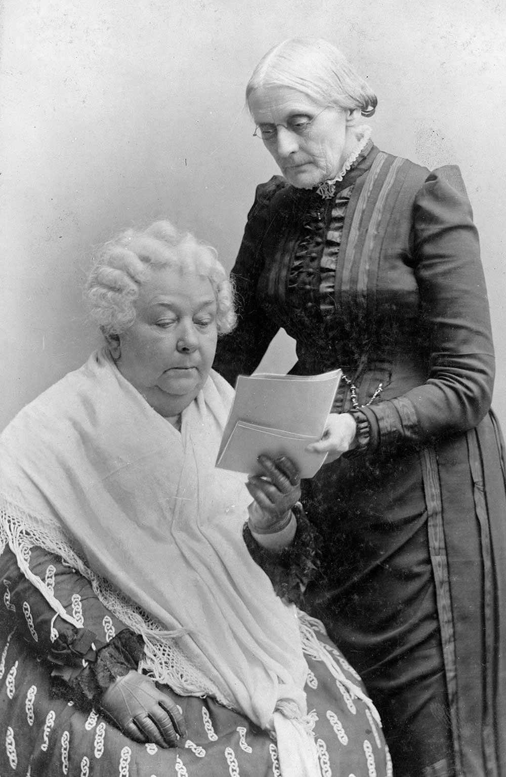 Elizabeth Cady Stanton (left) and Susan B. Anthony, between 1880 and 1902 (Library of Congress)
