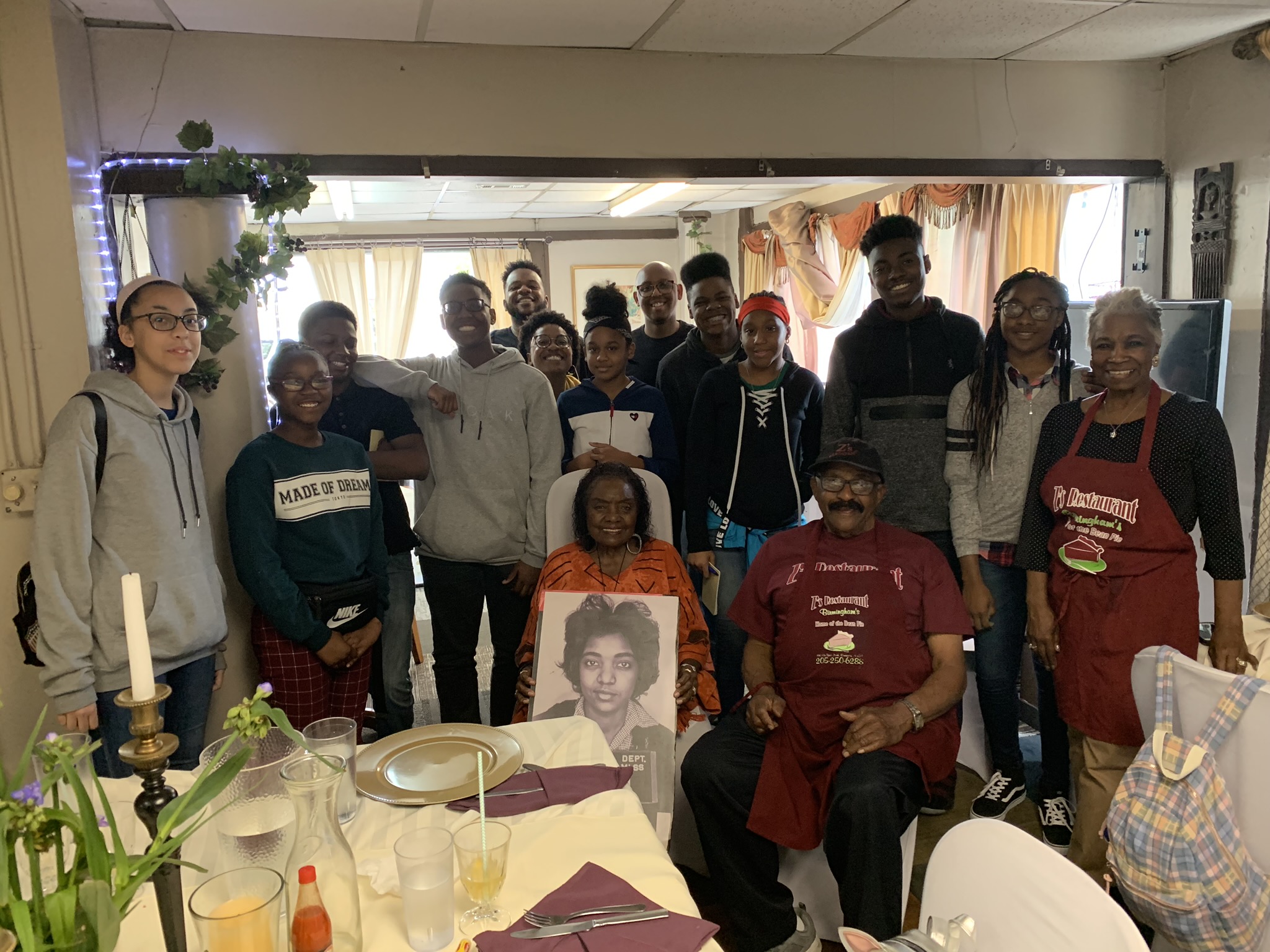 BEC students meet with Catherine Burks-Brooks, a Freedom Rider from Tennessee who stood down “Bull” Connor before he drove the protesters out of Birmingham and dropped them off at the Tennessee border late at night. She told him, “We’ll see you at high noon.” They were back in Birmingham the next day.