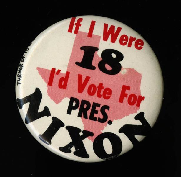 Campaign button dated 1972 from President Richard Nixon's re-election campaign (Gilder Lehrman Institute, GLC09749)