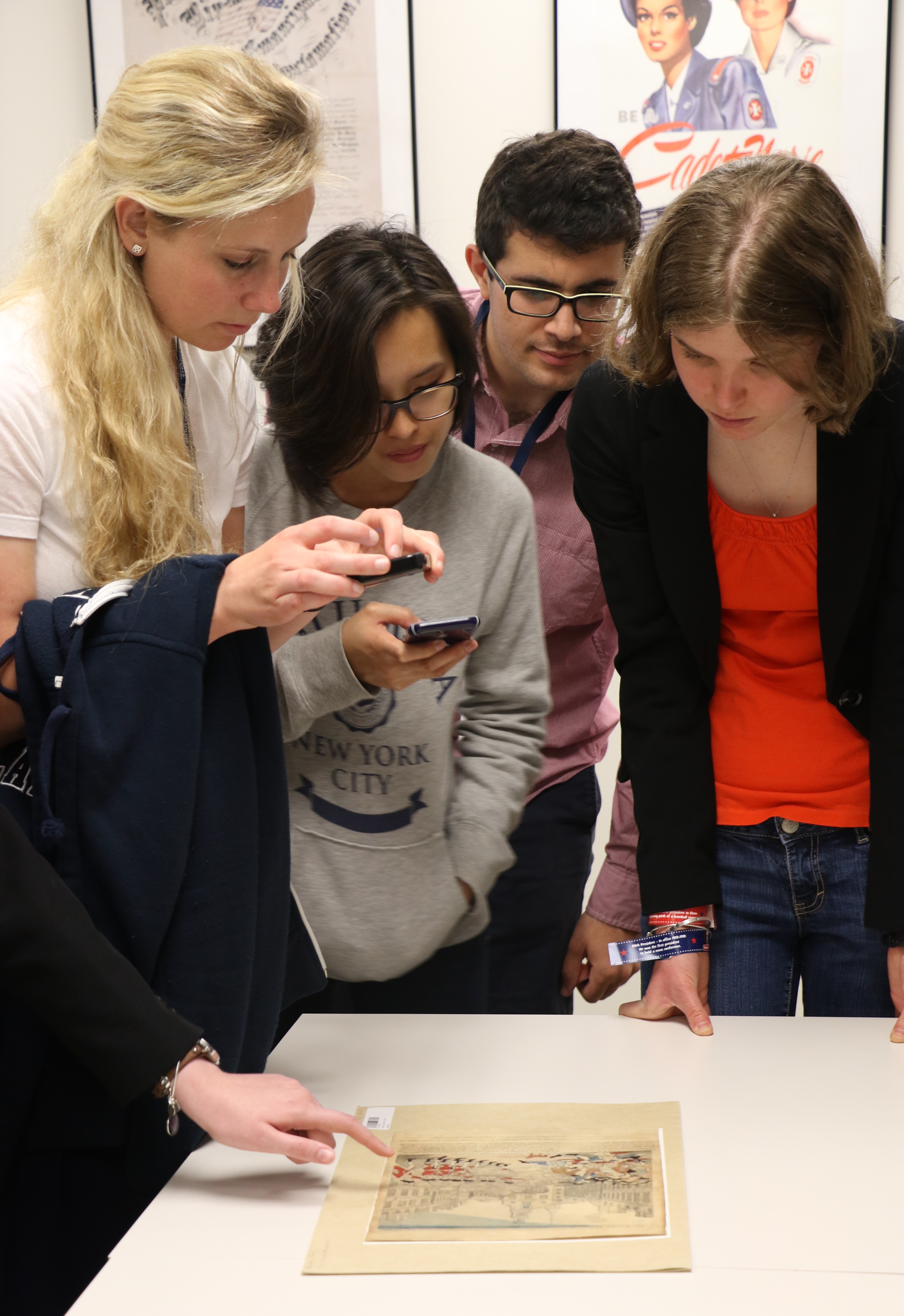 Michael Antosiewicz with 2017 History Scholar Award winners at the Gilder Lehrman Collection