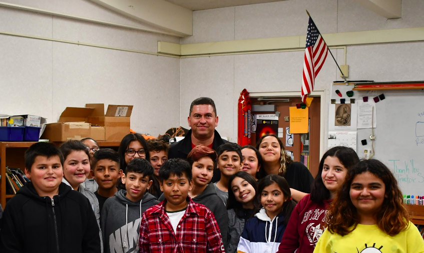 2020 National History Teacher of the Year Sergio de Alba with his students