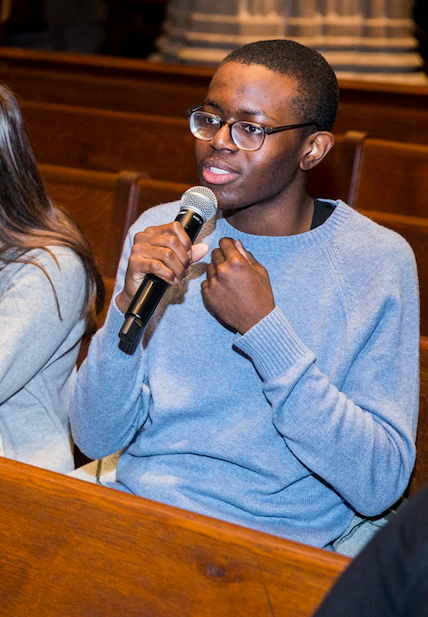 A Gilder Lehrman Affiliate School student asks a question of the authors.
