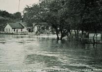 The Great 1927 Mississippi River Flood by Steve Nicklas, NOS, NGS, from Wikimedia Commons The Great 1927 Mississippi River Flood by Steve Nicklas, NOS, NGS, from Wikimedi