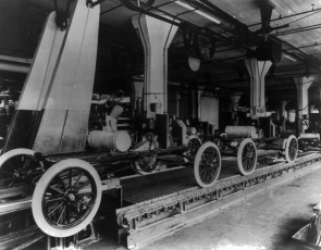 Assembly line at the Ford Motor Company's Highland Park plant,  ca. 1913 (Library of Congress Prints and Photographs Division)