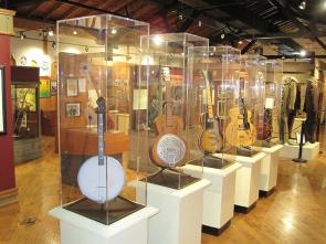 Classic blues instruments (Courtesy of the Delta Blues Museum)