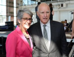 Hannah-Beth Jackson, California state senator, with Governor Jerry Brown (Courtesy sd19.senate.ca.gov) 