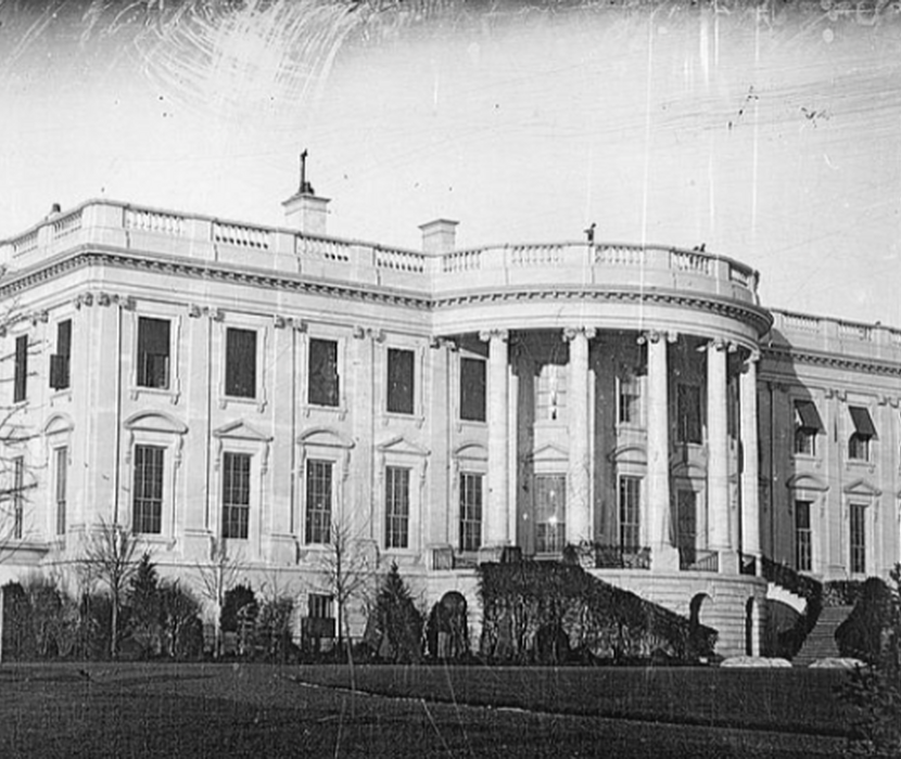 Black and White Photograph of the Whitehouse