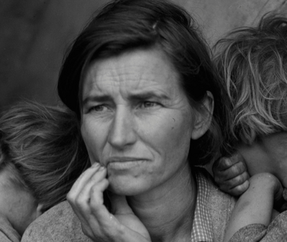 Famous black and white depression-era photo showing destitute mother with children