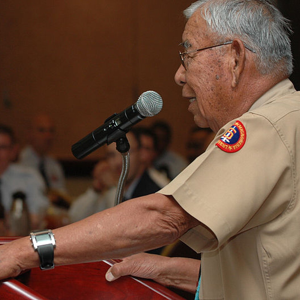 Joe Morris giving a talk at Travis Air Force Base, 2008, US Air Force