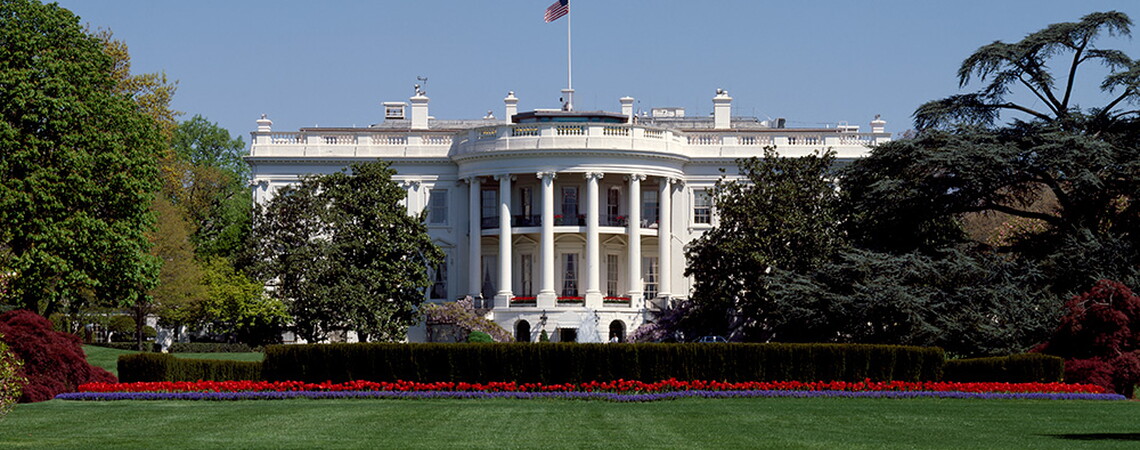 The White House, Washington DC, photograph by Carol M. Highsmith, ca. 1980–2005 (Library of Congress)