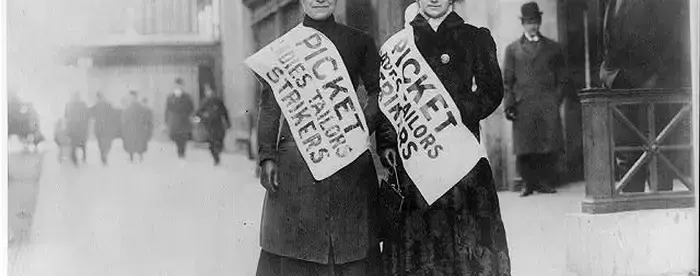 Picket girls on duty; Ladies' Tailors Strike, New York City, February 1910